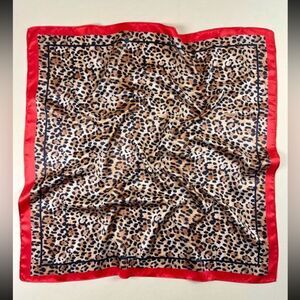 Leopard Print Scarf P30
